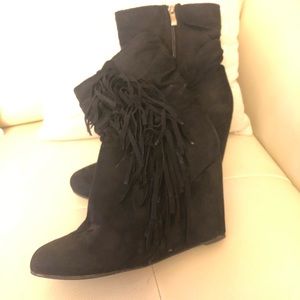 Bucco Side Tassel Wedge Boots size 8.5